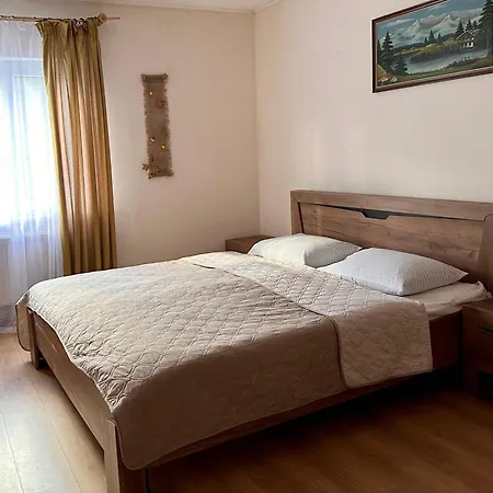 Альтана Inn *