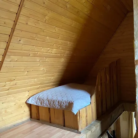 Альтана Inn Rozluch